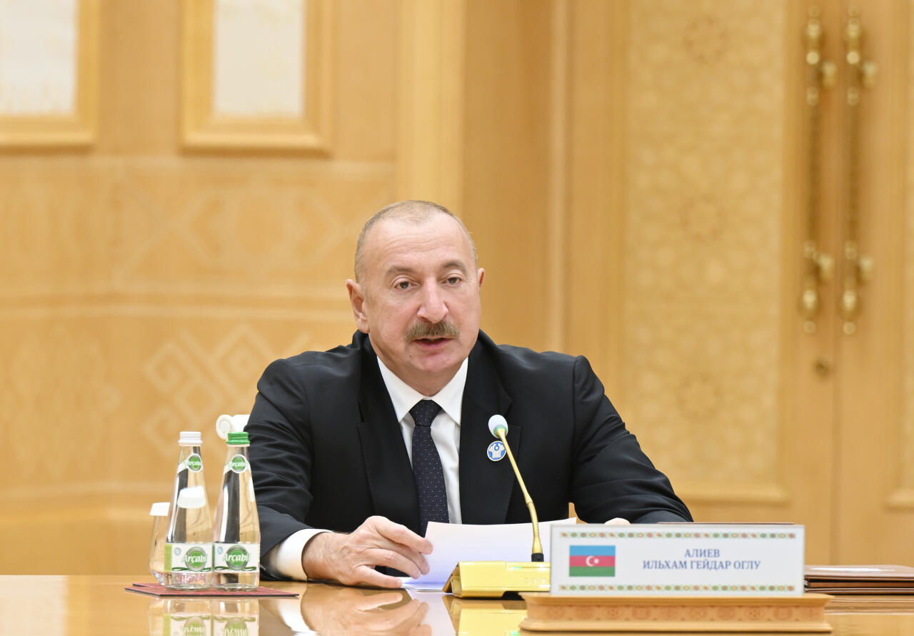 Prezident İlham Əliyev Türkmənbaşı şəhərində MDB Dövlət Başçıları Şurasının məhdud tərkibdə iclasında iştirak edir