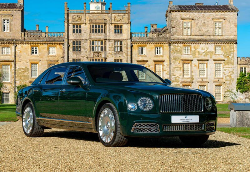 Bentley британской королевы попал в свободную продажу