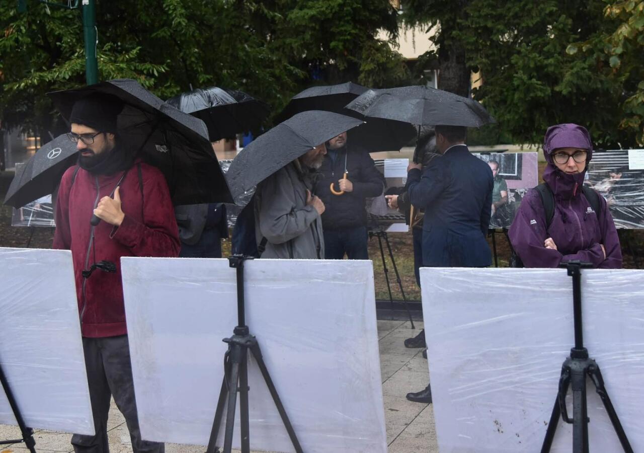Sarayevoda mina qurbanlarına həsr olunmuş növbəti ekspozisiya keçirilib