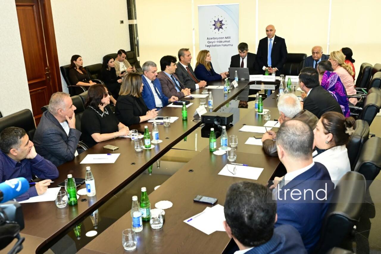 Azərbaycanda dezinformasiya hücumlarına qarşı ictimai həmrəyliyin gücləndirilməsi müzakirə olunub