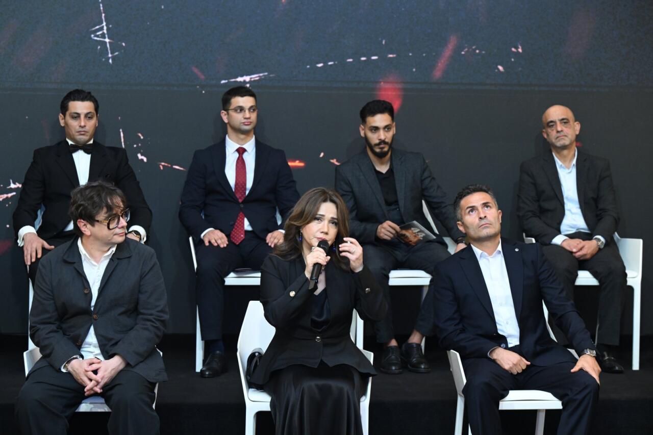 "44" bədi filminin yaradıcı heyətinin brifinqi keçirilib