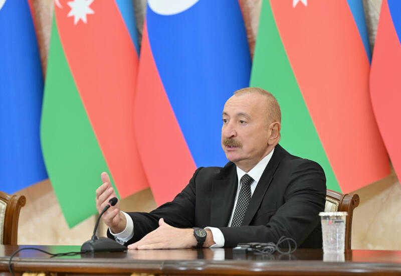 Президент Ильхам Алиев: Инвестиции Азербайджана в зарубежные страны с каждым годом растут