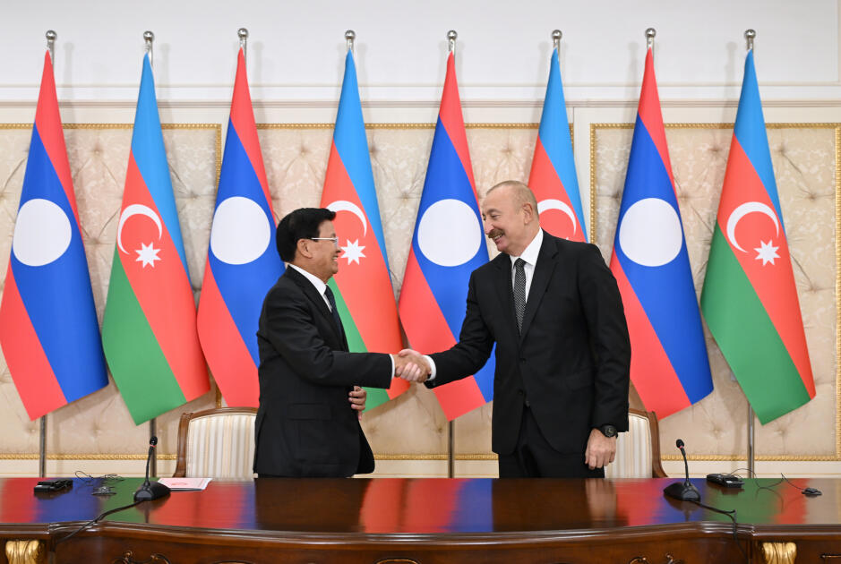 Prezident İlham Əliyev və Laos Prezidenti mətbuata bəyanatlarla çıxış ediblər