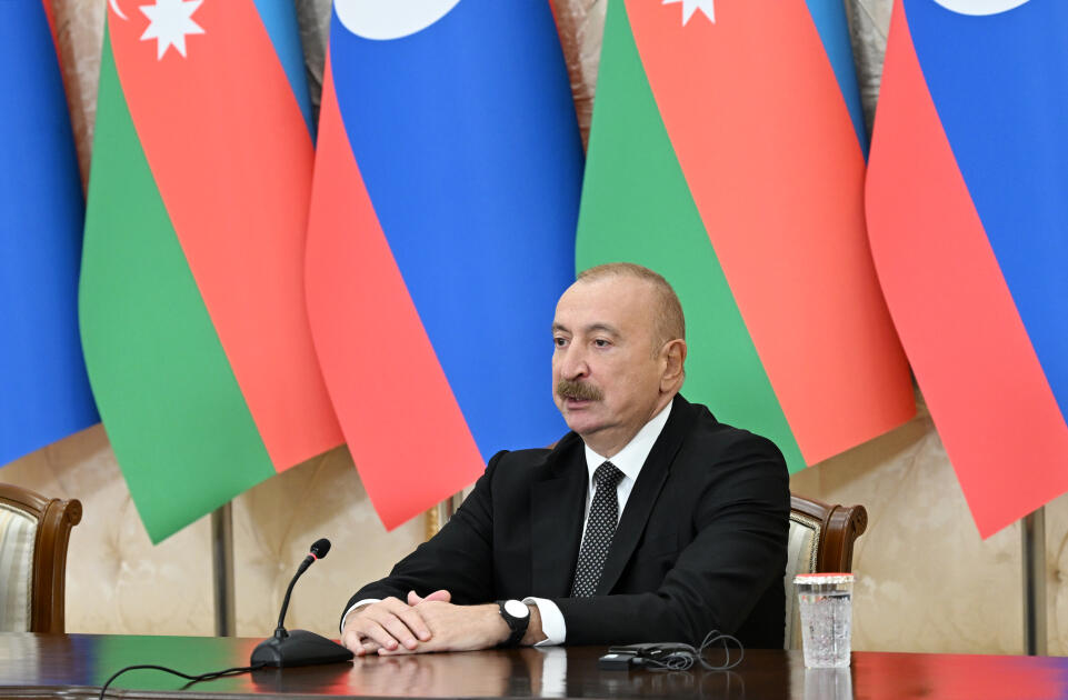 Prezident İlham Əliyev və Laos Prezidenti mətbuata bəyanatlarla çıxış ediblər