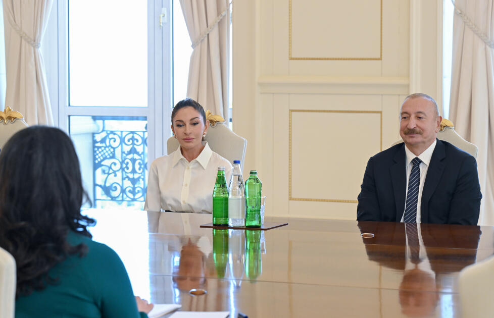 Президент Ильхам Алиев и Первая леди Мехрибан Алиева встретились с Вице-президентом Вьетнама