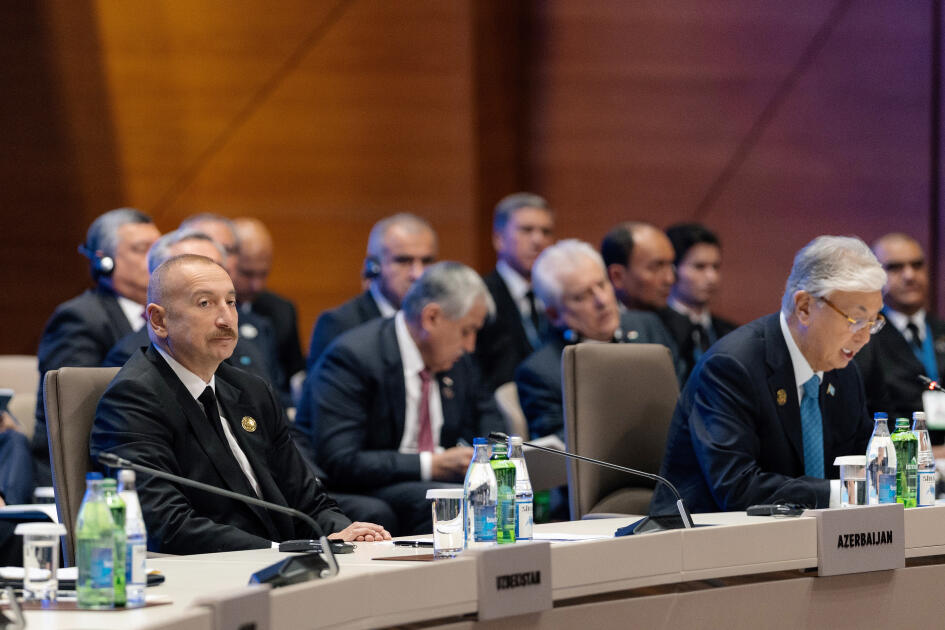 Prezident İlham Əliyev AQEM-in 7-ci Zirvə Toplantısında çıxış edib