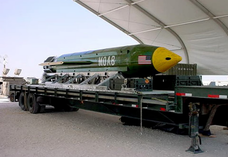 США могут сбросить самую большую бомбу на Иран