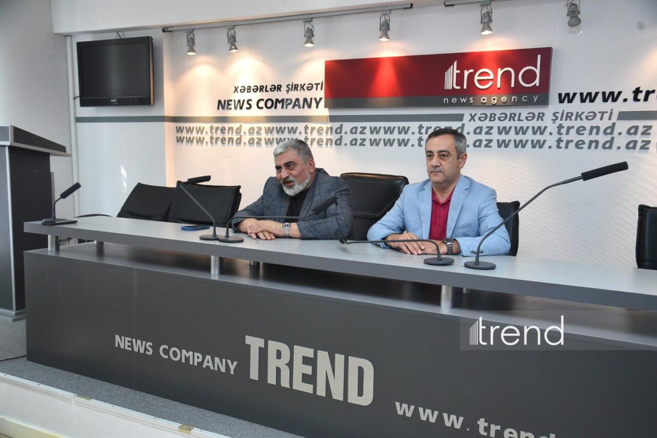 BDU tələbələri ilə zərərli xarici təsirlər və informasiya təhdidləri müzakirə olunub