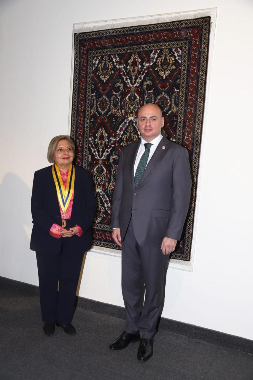 Limada Azərbaycan milli irsini təcəssüm etdirən Qarabağ xalçasının təntənəli açılış mərasimi keçirilib