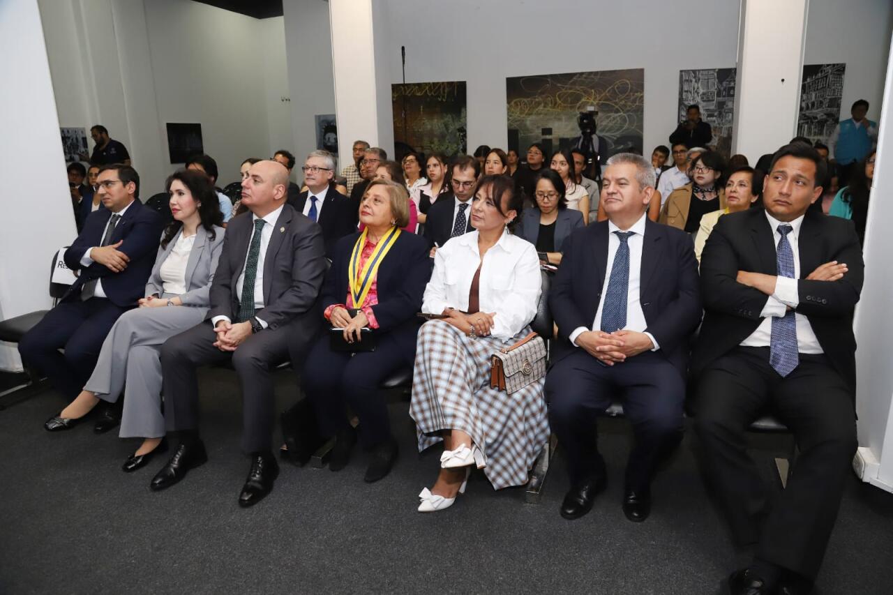 Limada Azərbaycan milli irsini təcəssüm etdirən Qarabağ xalçasının təntənəli açılış mərasimi keçirilib