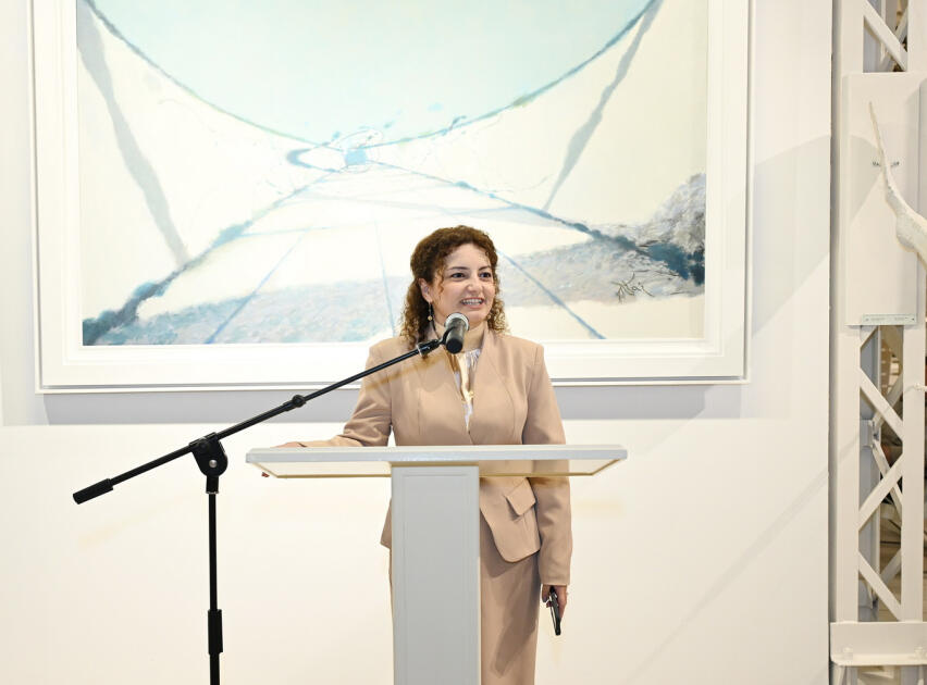 Müasir İncəsənət Muzeyində Anar Hüseynzadənin “O” adlı fərdi sərgisi açılıb