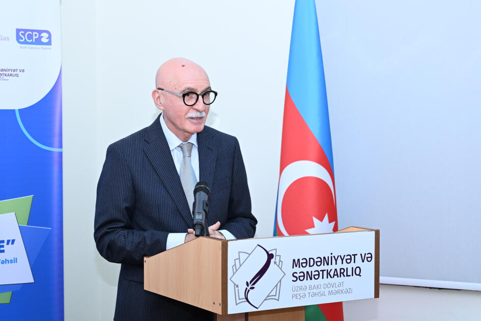 Alyona Əliyeva Mədəniyyət və Sənətkarlıq üzrə Bakı Dövlət Peşə Təhsili Mərkəzində inklüziv təlim və tədris mərkəzinin açılışında iştirak edib