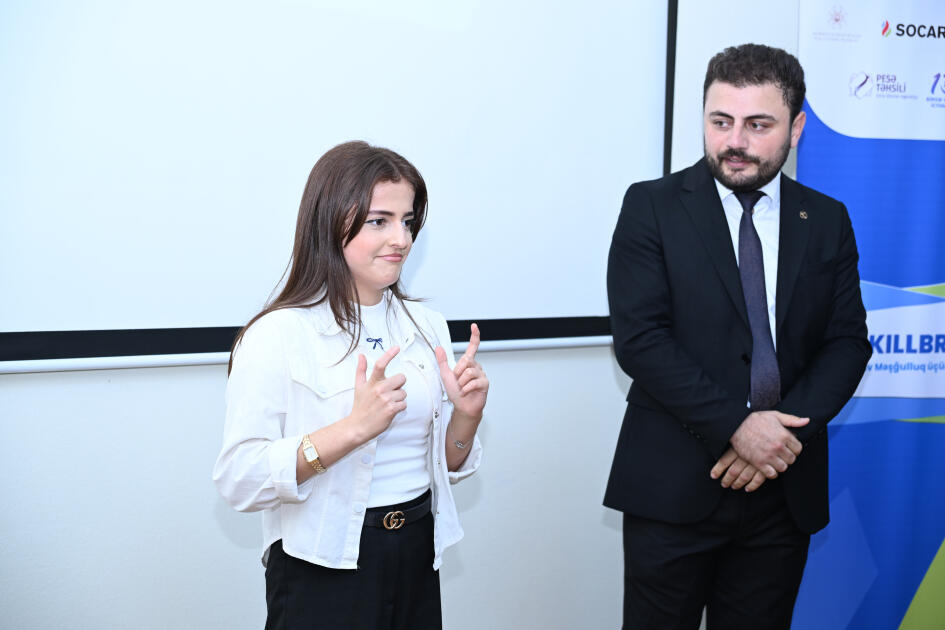 Alyona Əliyeva Mədəniyyət və Sənətkarlıq üzrə Bakı Dövlət Peşə Təhsili Mərkəzində inklüziv təlim və tədris mərkəzinin açılışında iştirak edib