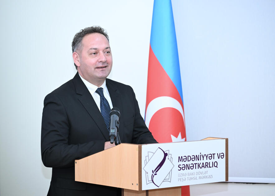 Alyona Əliyeva Mədəniyyət və Sənətkarlıq üzrə Bakı Dövlət Peşə Təhsili Mərkəzində inklüziv təlim və tədris mərkəzinin açılışında iştirak edib