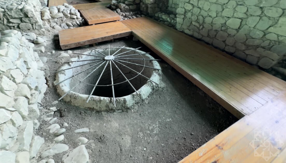 Сокровищницы, ледники и 56 колонн: Забытые следы древнего Агсу