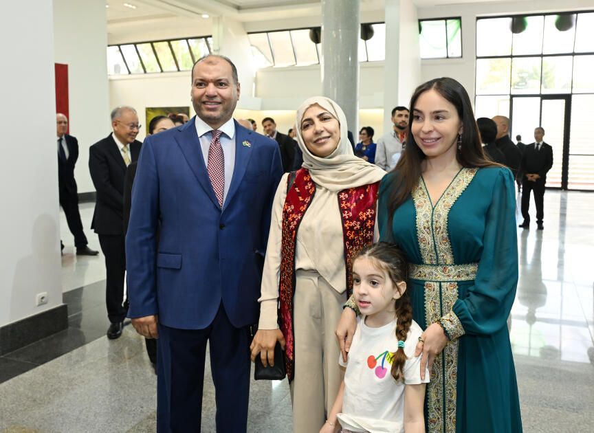 Вице-президент Фонда Гейдара Алиева Лейла Алиева приняла участие в открытии международной выставки искусств MAMA «Мать-природа» в Ашхабаде