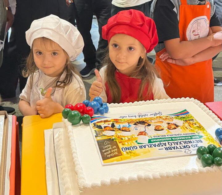 Шеф-повара дарят тепло! В Баку отметили Международный день кулинара