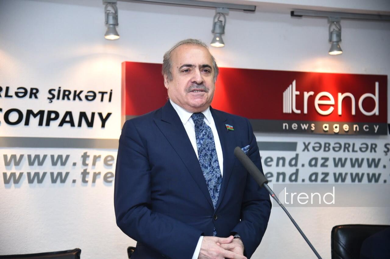 Azər Qarayevin “Təhlükəsizlik prizmasından baxış” kitabının təqdimatı keçirilib