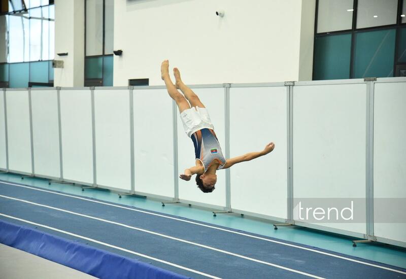 Batut gimnastikası və tamblinq üzrə ölkə birinciliyi keçirilib