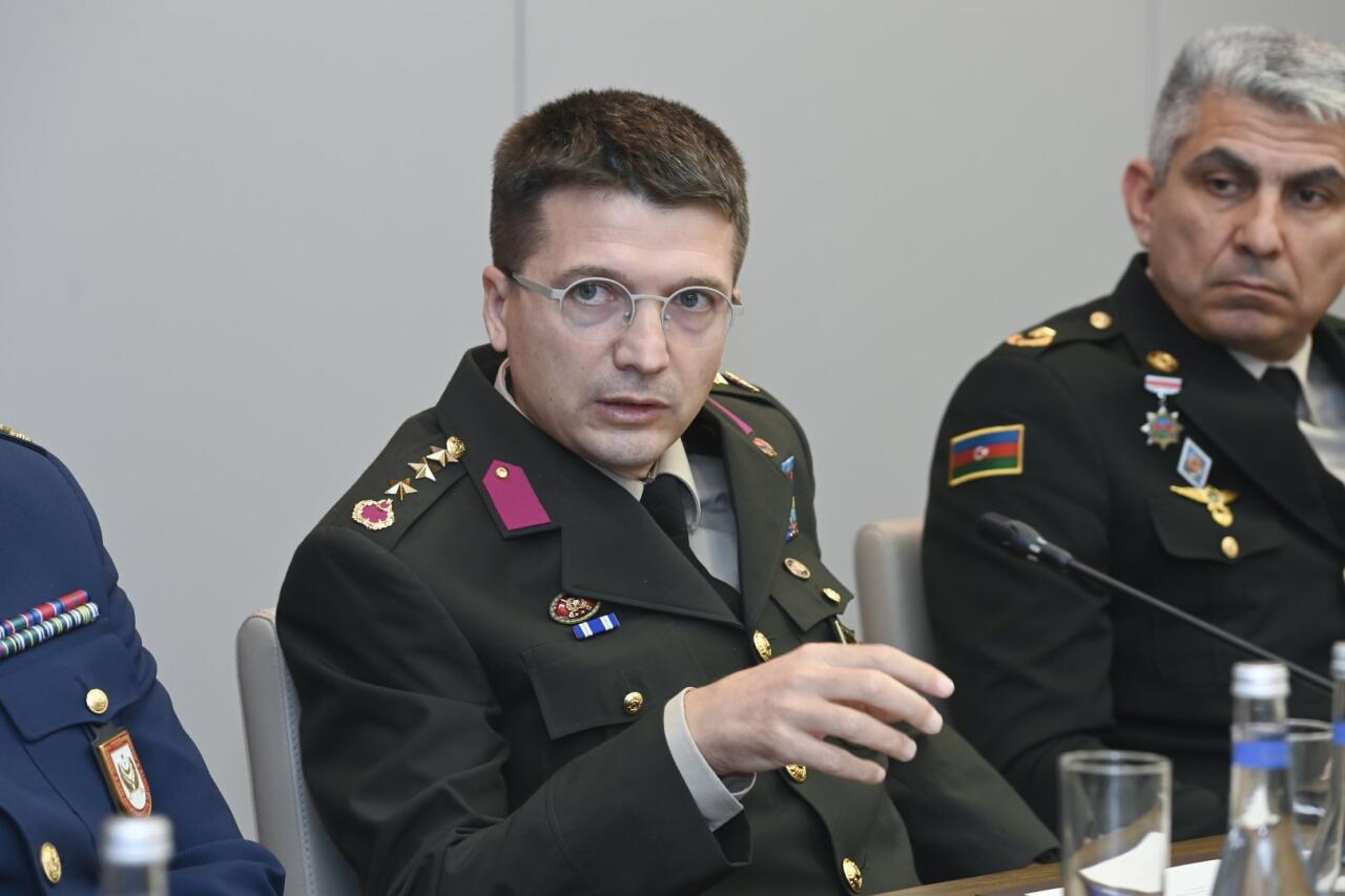 В МИД Азербайджана состоялась встреча со слушателями курса Национального университета обороны