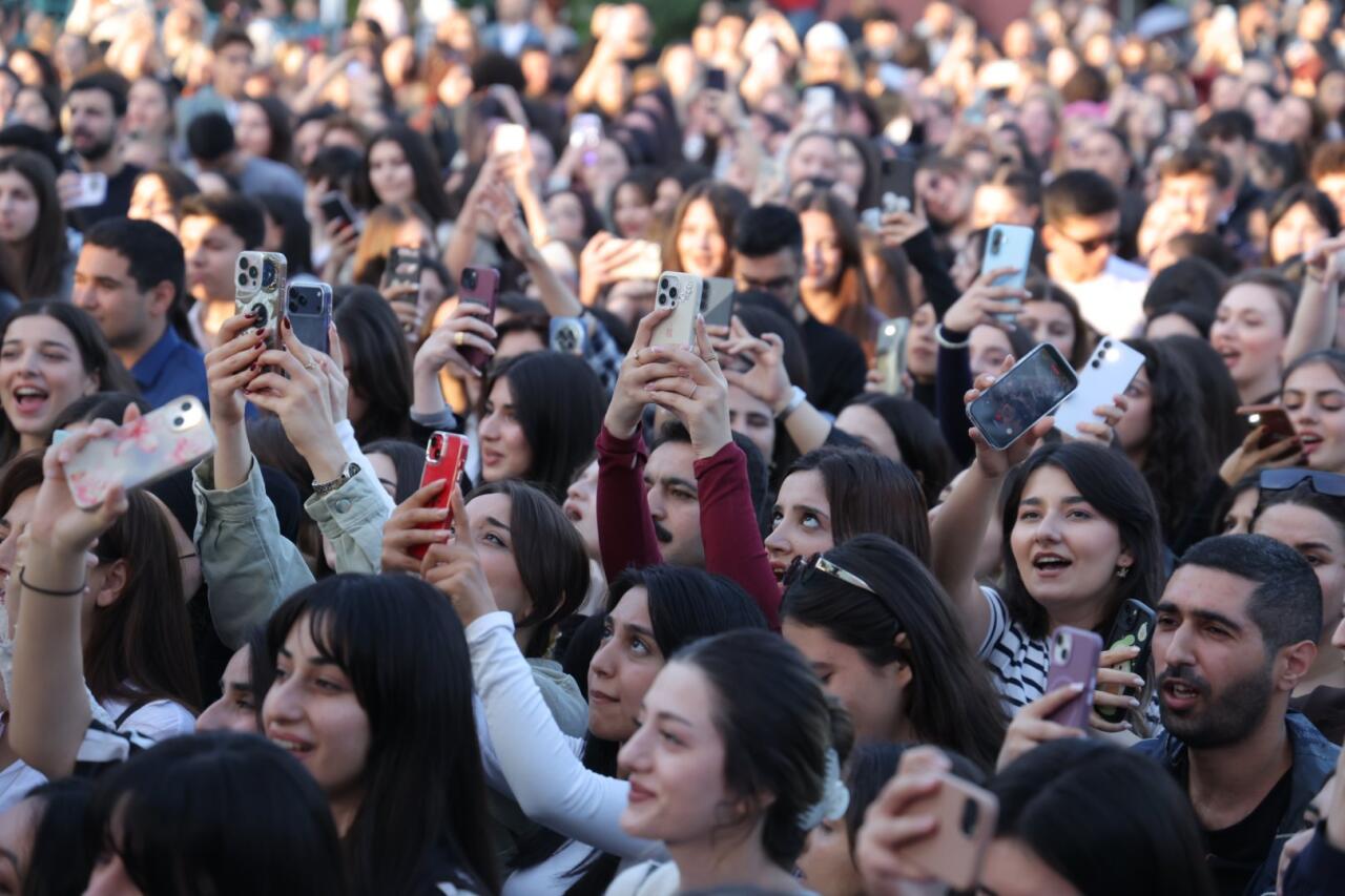 Zeytunla başlayan, musiqi ilə davam edən gün