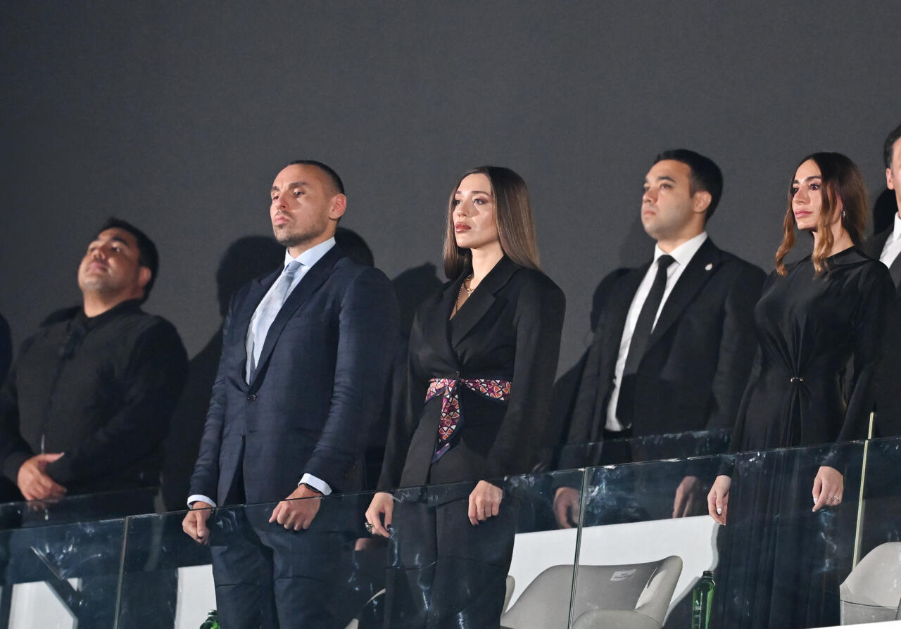 Prezident İlham Əliyev, Birinci xanım Mehriban Əliyeva FIFA U-15 dünya çempionatının və festivalının açılış mərasimini izləyirlər
