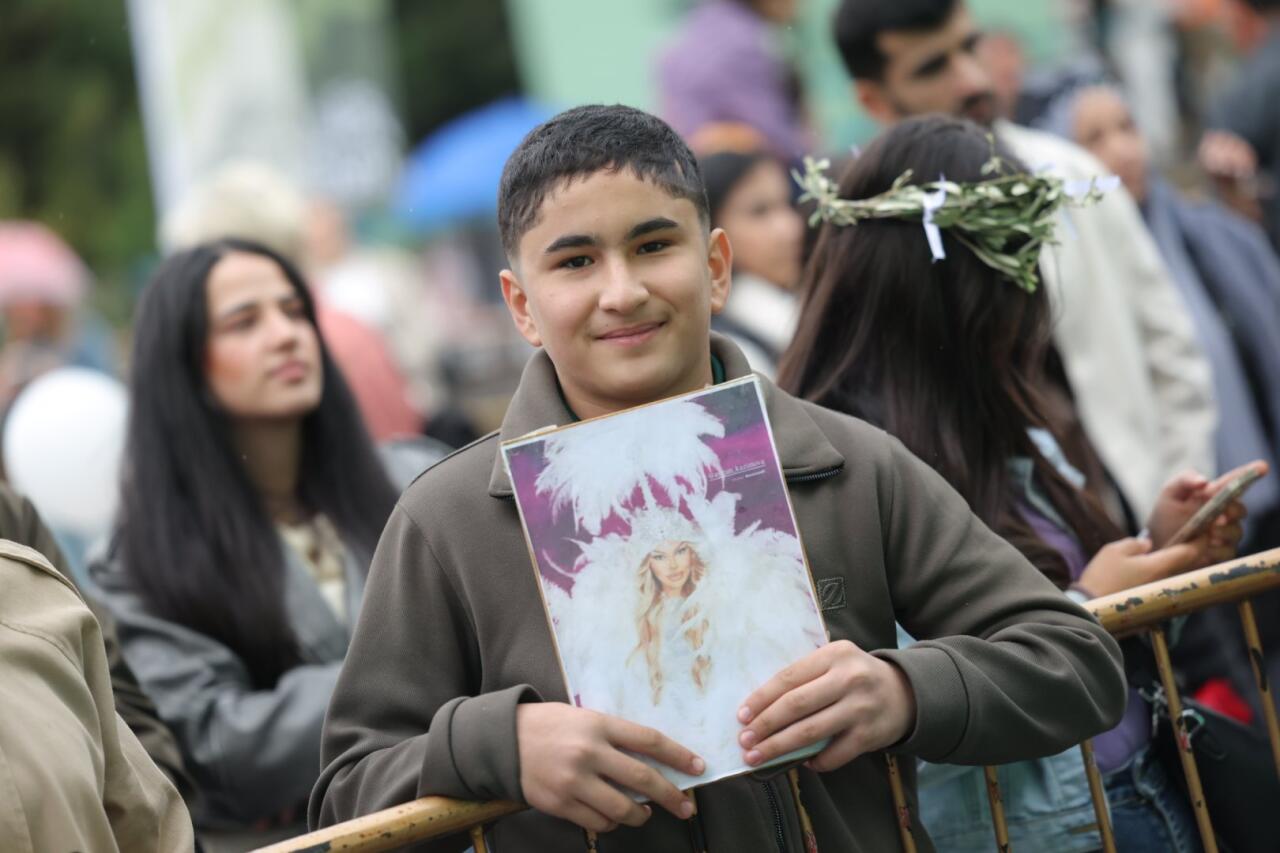 Yağışlı havaya baxmayaraq, Zeytun Festivalı davam edir