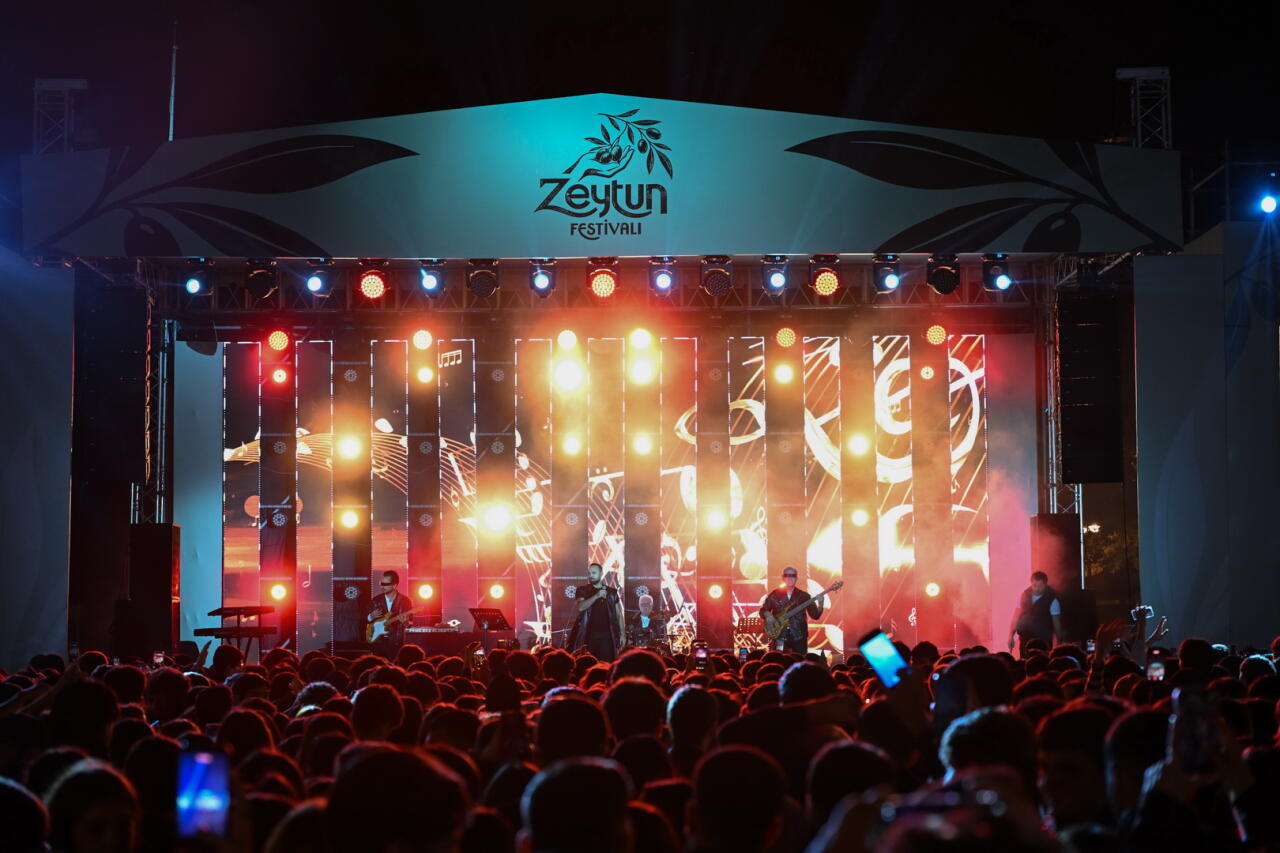 Bakı Bulvarındakı Zeytun Festivalı başa çatdı
