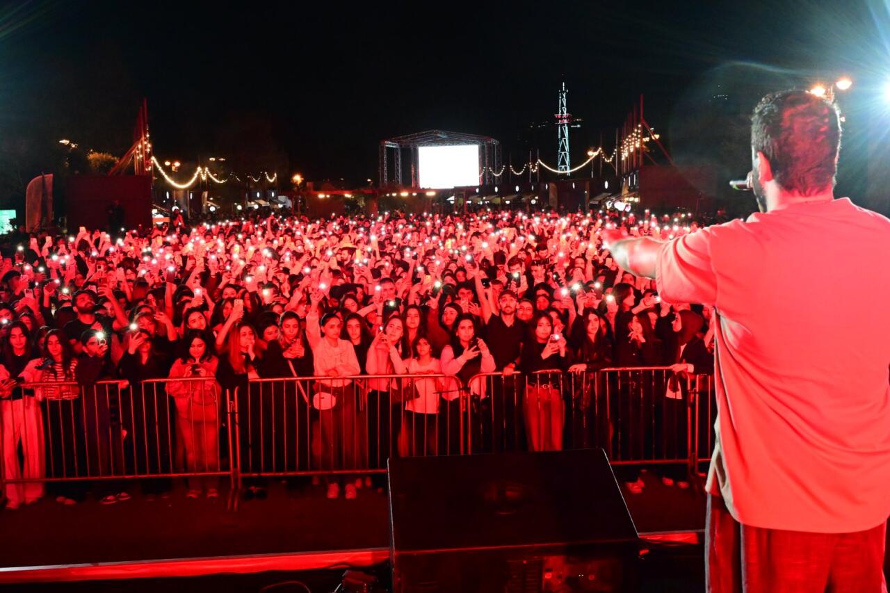 Estrada ulduzları Zeytun Festivalının səhnəsində