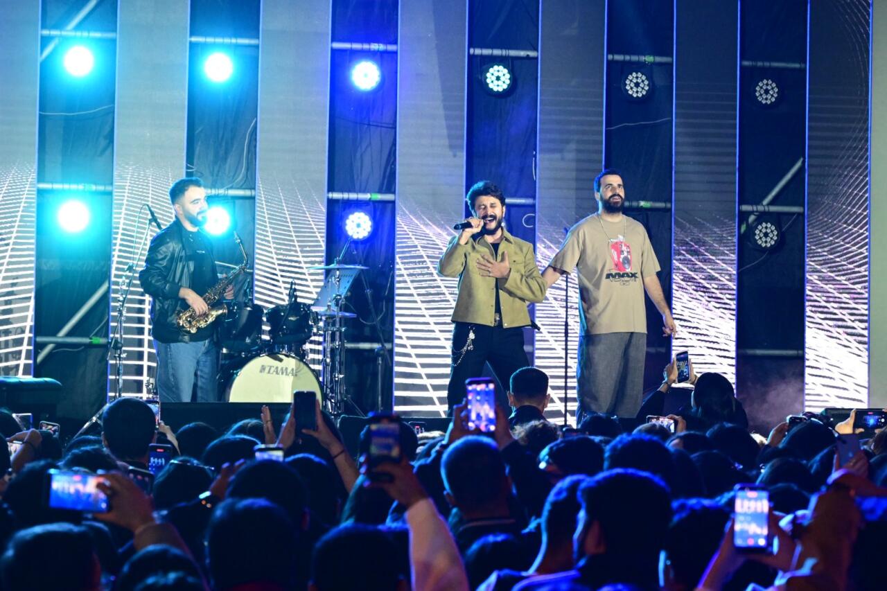 Estrada ulduzları Zeytun Festivalının səhnəsində