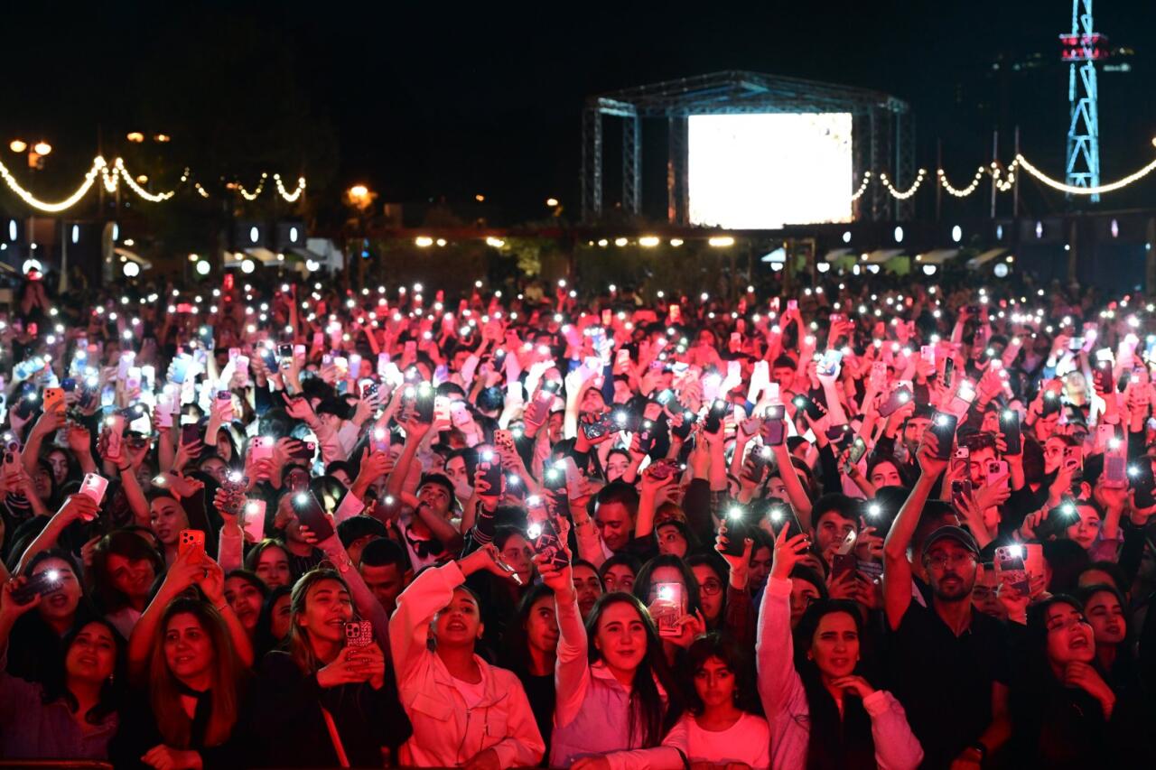 Estrada ulduzları Zeytun Festivalının səhnəsində