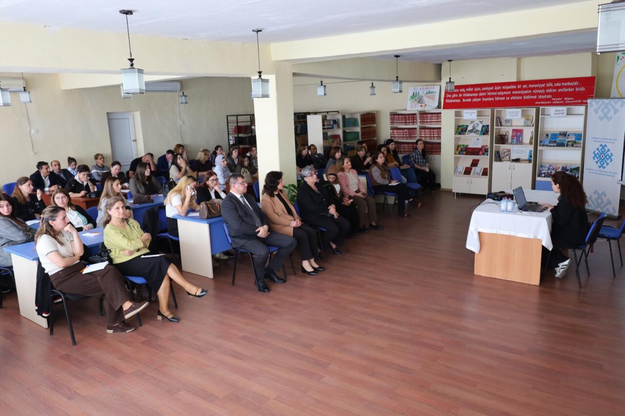 МЕМİМ организованы тренинги в Шабране и Сиязане – для учителей и сотрудников библиотек