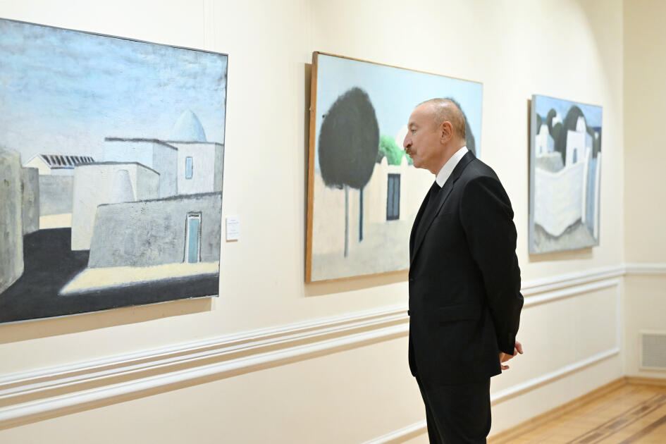 Prezident İlham Əliyev, Birinci xanım Mehriban Əliyeva və ailə üzvləri “Mənim Abşeronum: Üstə gəl” adlı retrospektiv sərgi ilə tanış olublar