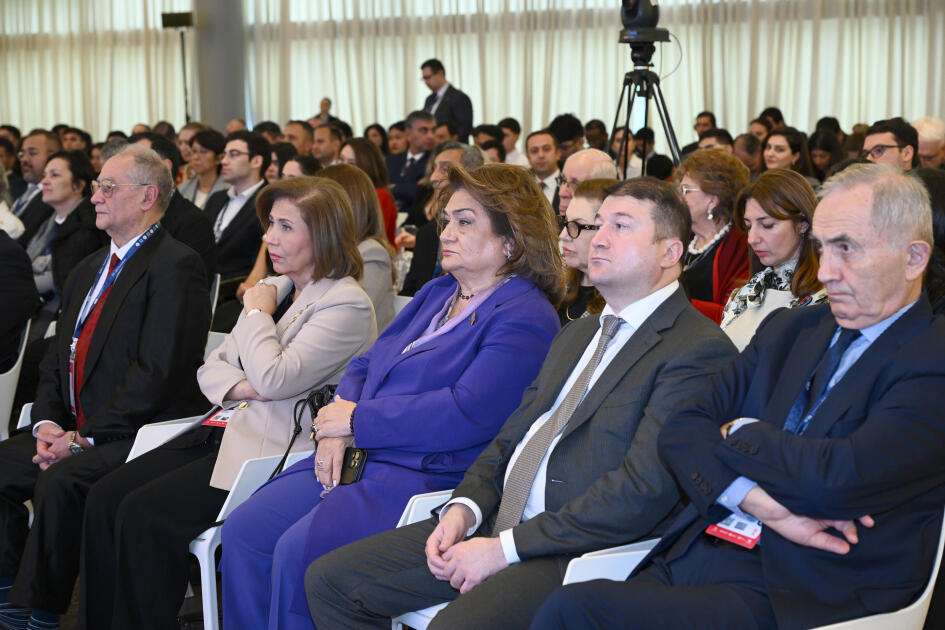 Вице-президент Фонда Гейдара Алиева Лейла Алиева приняла участие в презентации III издания «Книги мира» ИСЕСКО, посвященного Азербайджану