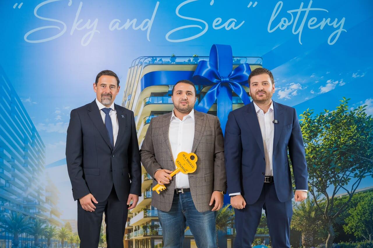 Azerbaijan Airlines и Sea Breeze определили 100 победителей совместной лотереи