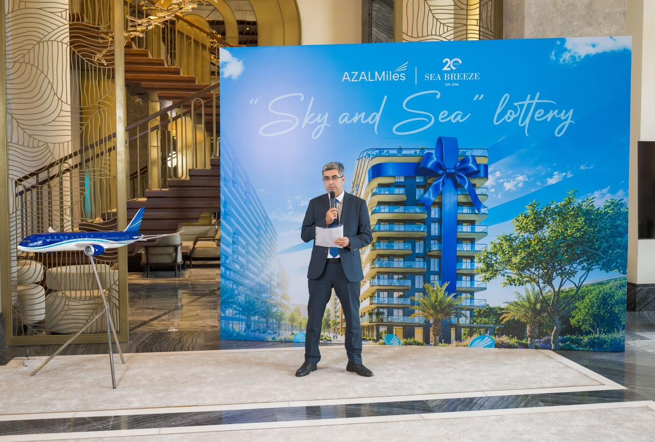 Azerbaijan Airlines и Sea Breeze определили 100 победителей совместной лотереи