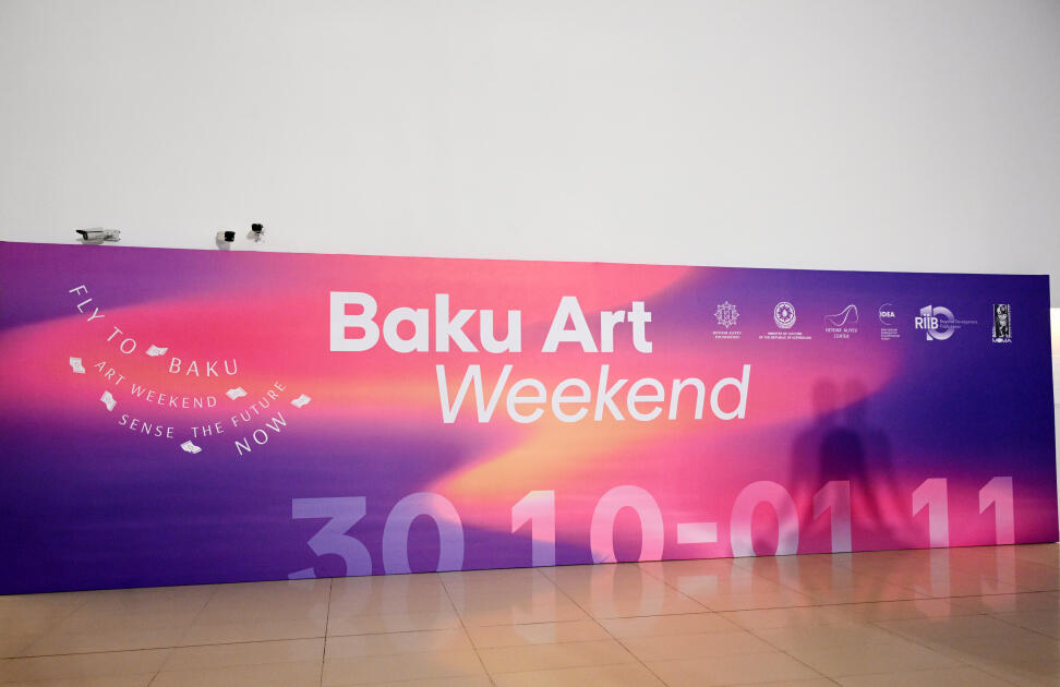 Heydər Əliyev Fondunun vitse-prezidenti Leyla Əliyeva və Alyona Əliyeva “Art Weekend”in rəsmi açılışında iştirak ediblər