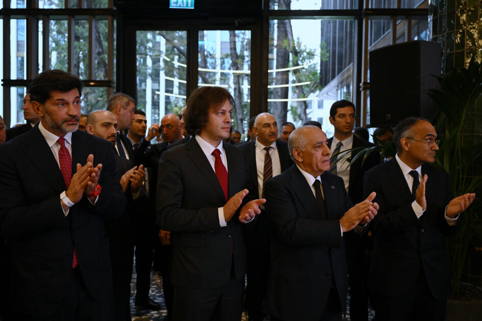 Azərbaycanın və Gürcüstanın Baş nazirləri “ART Riverfront Hotel Tbilisi”nin açılışında iştirak ediblər