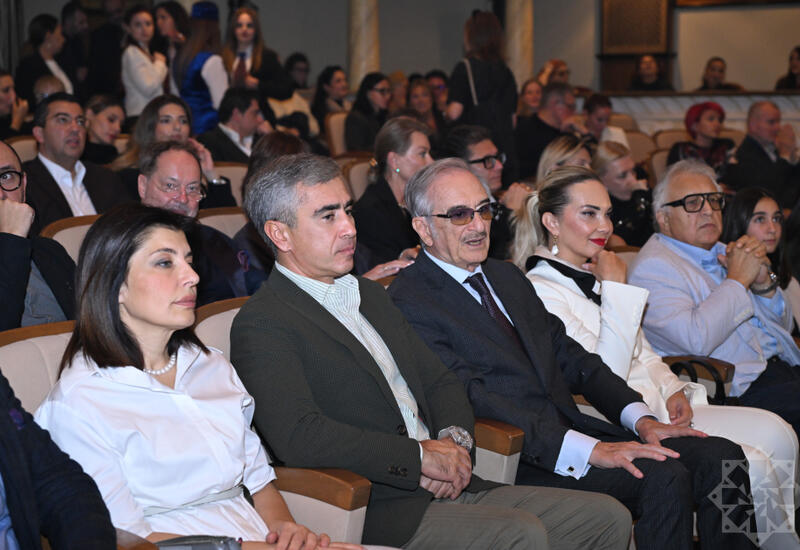 Bakı Beynəlxalq İncəsənət Festivalı çərçivəsində “Zikra: xatirələr gecəsi” tamaşası nümayiş olunub