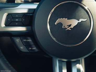 Американская мощь в новом Ford Mustang - ФОТО