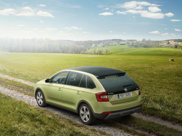 Skoda Rapid получила "вседорожную" версию - ФОТО