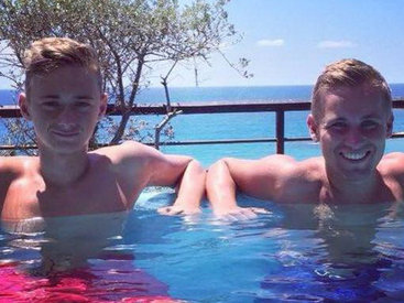 Во время теракта в Тунисе этот школьник поступил как герой - ФОТО