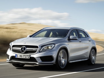 Моторы Mercedes-Benz CLA 45 и GLA 45 AMG нереально усилили - ФОТО