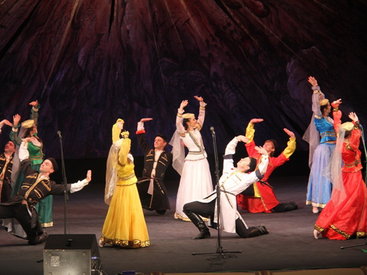 Киев аплодировал азербайджанским исполнителям – ФОТО