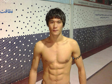 Афганский Брюс Ли стал звездой Интернета - ФОТО - ВИДЕО