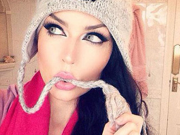 Самая красивая женщина мира становится мусульманкой - ФОТО