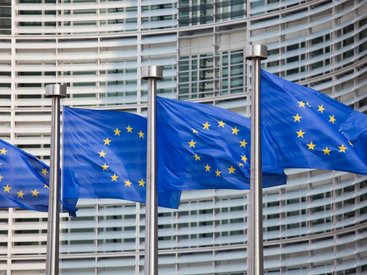 Европа использует Азербайджан, чтобы отвлечь внимание от своих проблем - РЕПЛИКА
