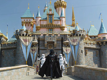 Дарт Вейдер посетил Disneyland - ФОТОСЕССИЯ