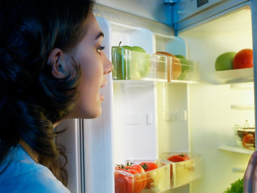 15 худших продуктов для перекуса перед сном