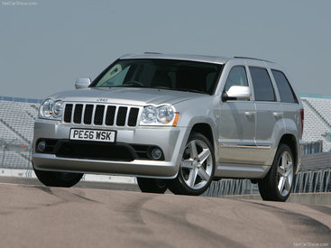 Jeep научит свои будущие гибриды преодолевать бездорожье - ФОТО